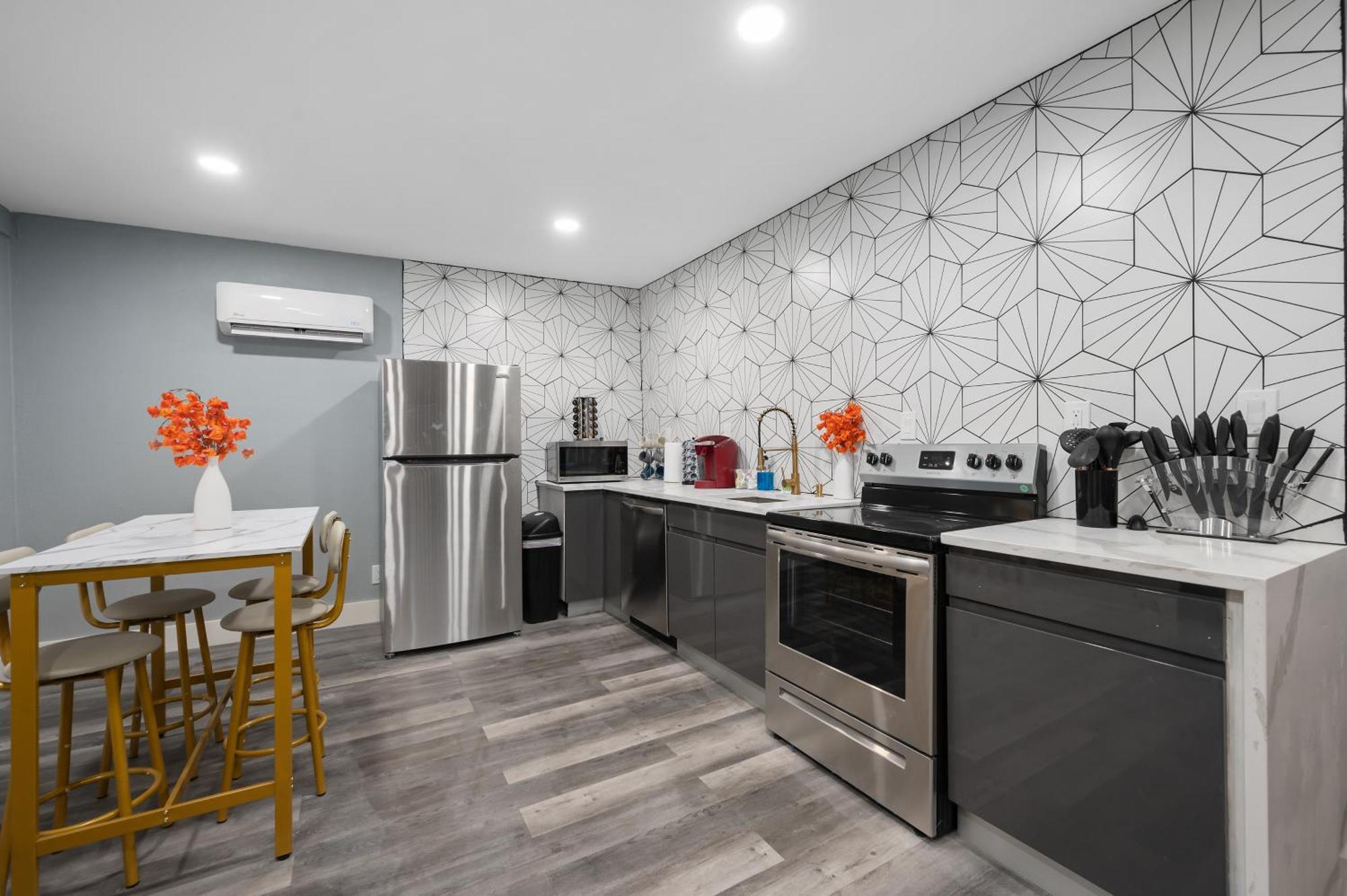 Elegant 2Br Apt Near Med Center With Free Park Houston Kültér fotó